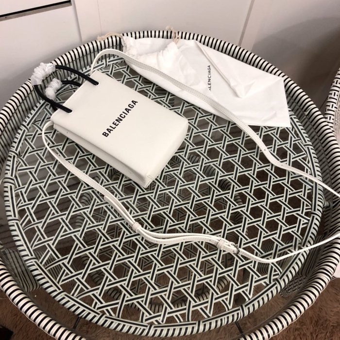 2020SS新作 Balenciaga バレンシアガ レディースショルダーバックスーパーコピー