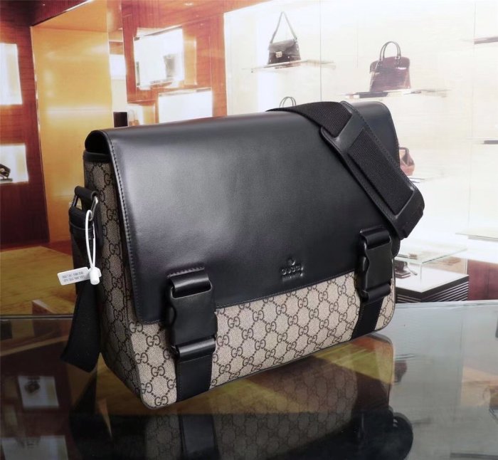 2020SS新作 Gucci グッチ メンズ ショルダーバックスーパーコピー