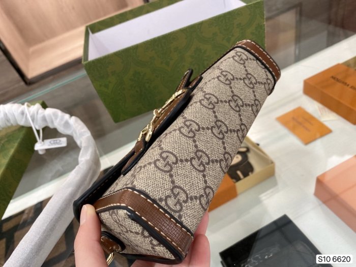 202103SS新作Gucci グッチ レディースショルダーバッグスーパーコピー