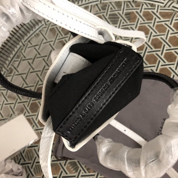 202103SS新作 Balenciaga バレンシアガ レディース ショルダーバックスーパーコピー