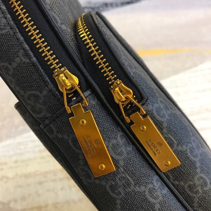 2020SS新作 Gucci グッチ メンズ ショルダーバックスーパーコピー