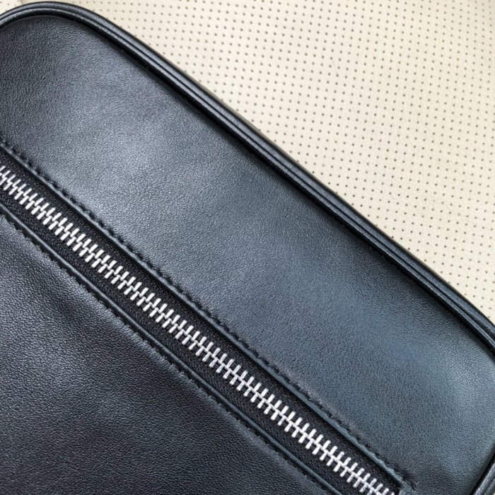 2020SS新作 FENDI フェンディ ショルダーバック スーパーコピー