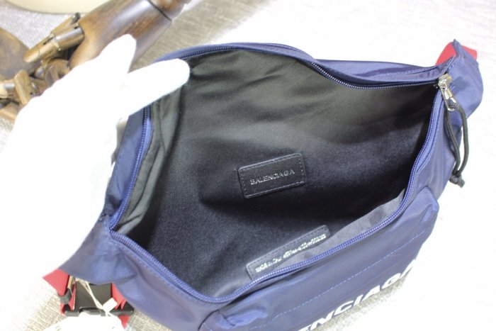 2020SS新作 Balenciaga バレンシアガ メンズ ショルダーバックスーパーコピー