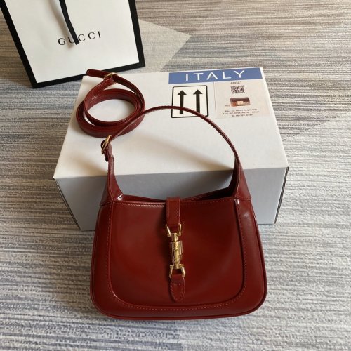 2021SS新作Gucci グッチ レディースショルダーバッグスーパーコピー