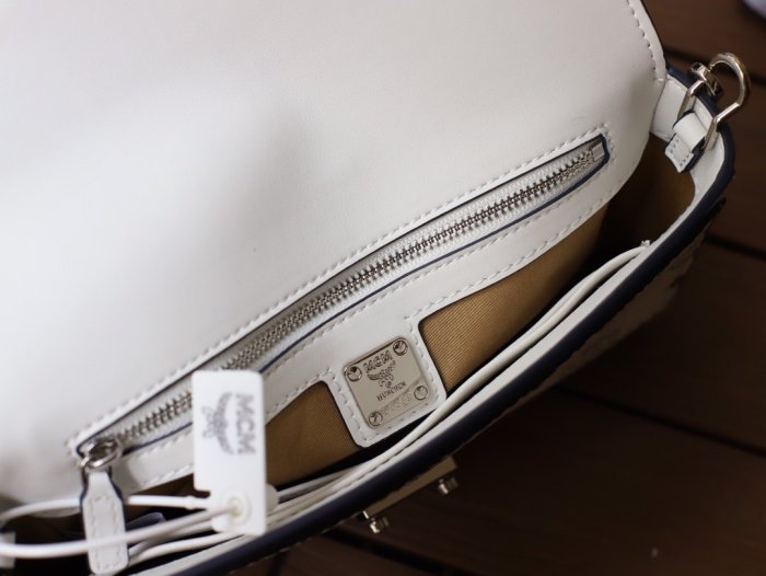 2020SS新作 MCM エムシーエム レディース ショルダーバッグ スーパーコピー
