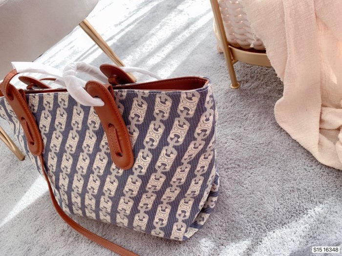 2020SS新作 Celine セリーヌ レディースショルダーバッグスーパーコピー