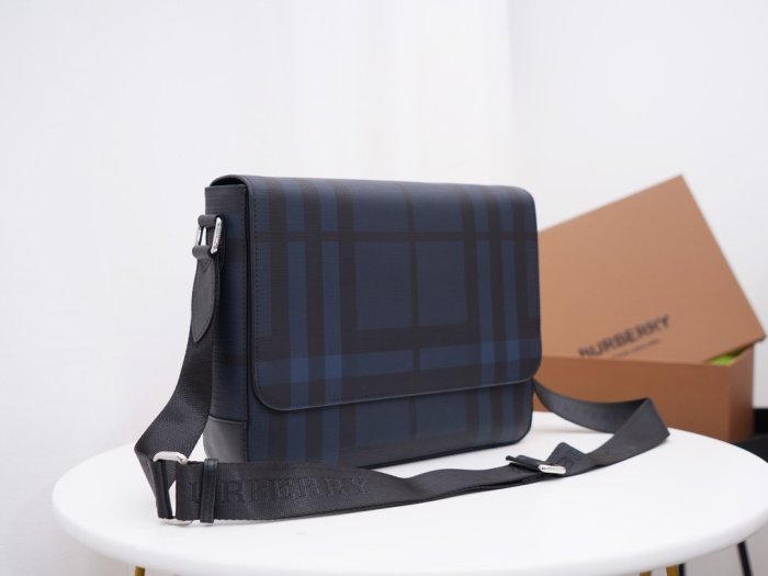 202103SS新作 Burberry バーバリー メンズ ショルダーバック スーパーコピー