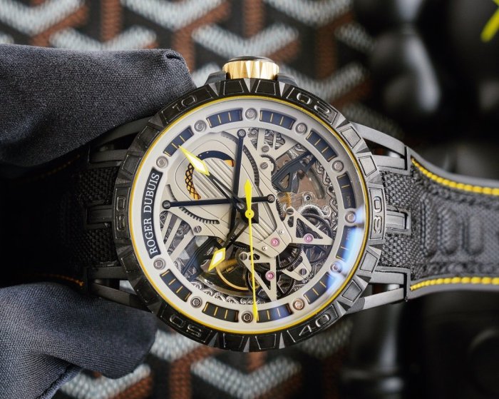 2020SS新作ROGER DUBUISロジェデュブイメンズ時計 スーパーコピー 3色