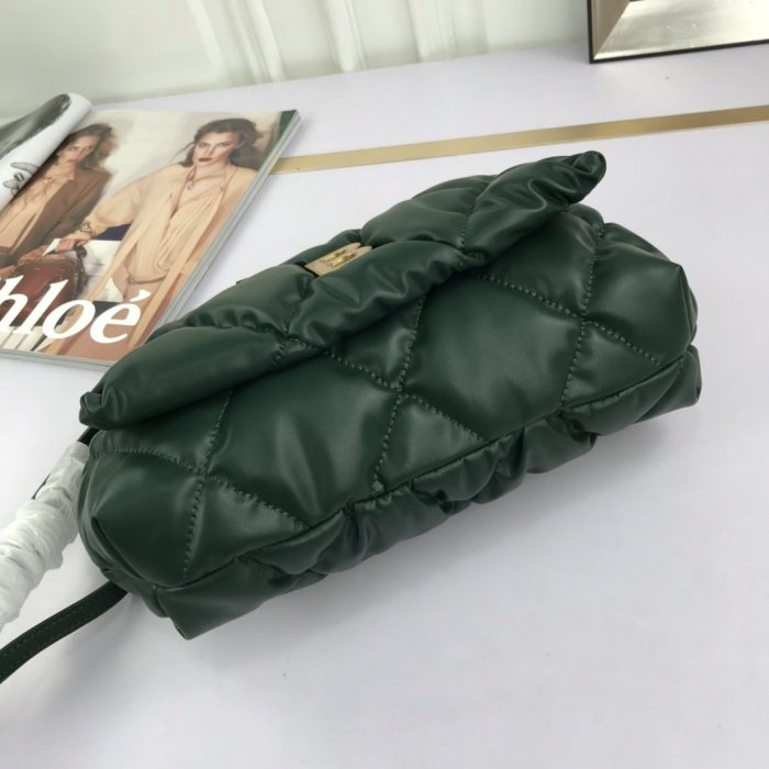 2021SS新作 Balenciaga バレンシアガ レディース ショルダーバックスーパーコピー