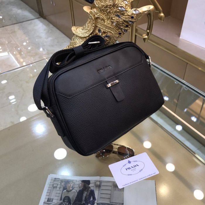202105SS新作 Prada プラダ メンズ ショルダーバックスーパーコピー
