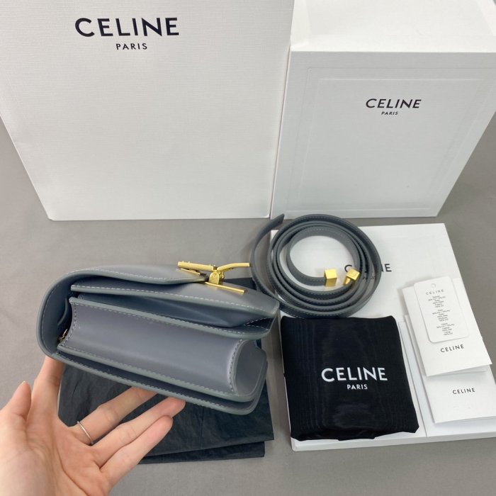 2021SS新作 Celine セリーヌ レディースショルダーバッグスーパーコピー