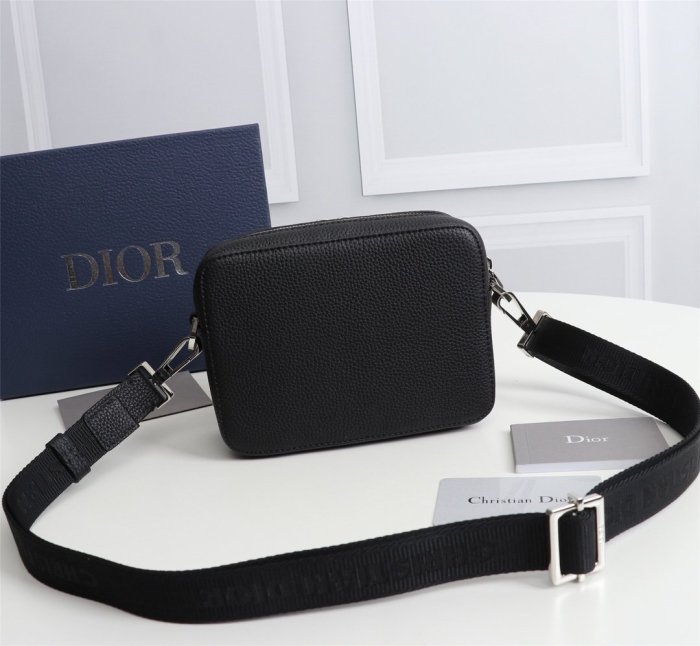 2021SS新作 Dior ディオール メンズ ショルダーバック スーパーコピー