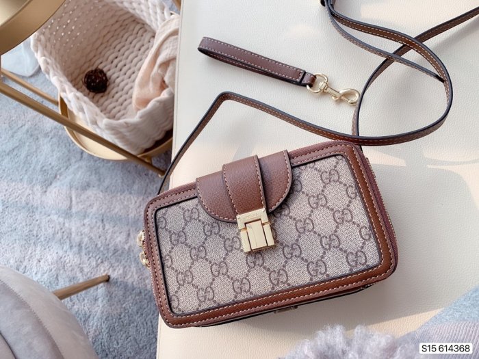 2020SS新作Gucci グッチ レディースショルダーバッグスーパーコピー