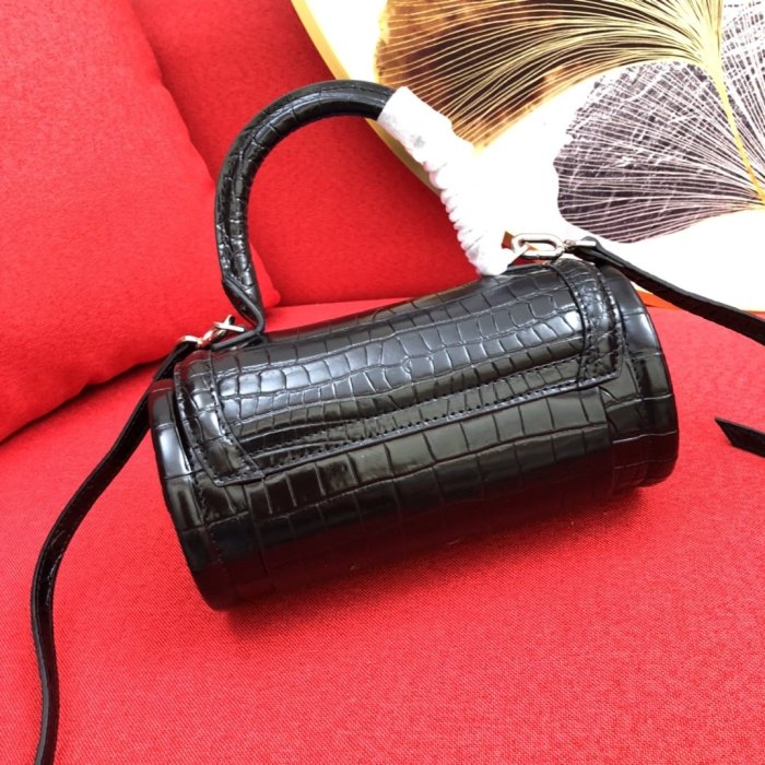 2021SS新作 Balenciaga バレンシアガ レディース ショルダーバックスーパーコピー