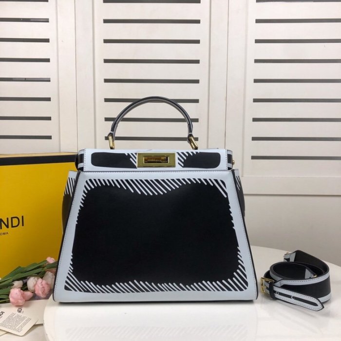 2020SS新作 FENDI フェンディ レディース ハンドバックスーパーコピー