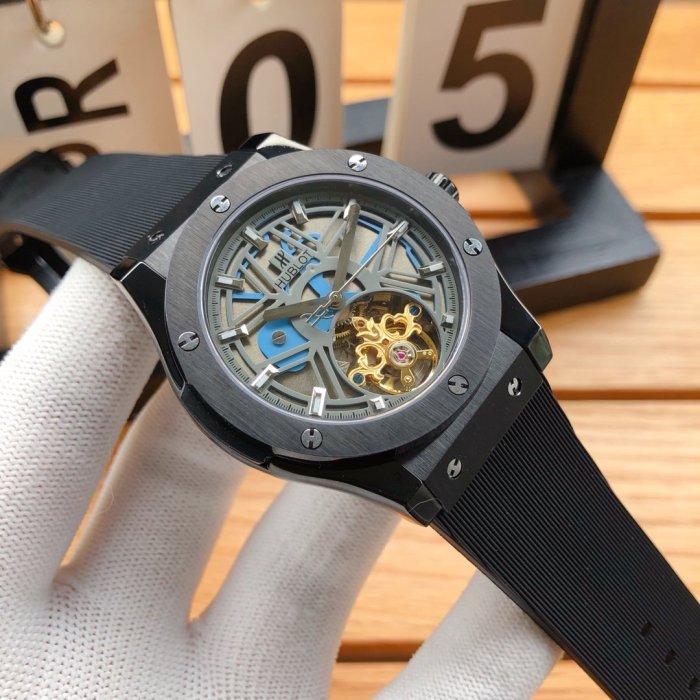 2020SS新作HUBLOT ウブロメンズ時計 スーパーコピー 8色