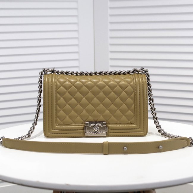 2021SS新作 シャネル Chanel ショルダーバック スーパーコピー