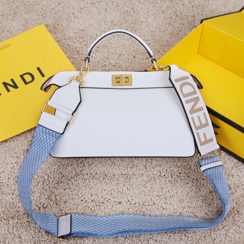 2021SS新作 FENDI フェンディ レディースショルダーバックスーパーコピー