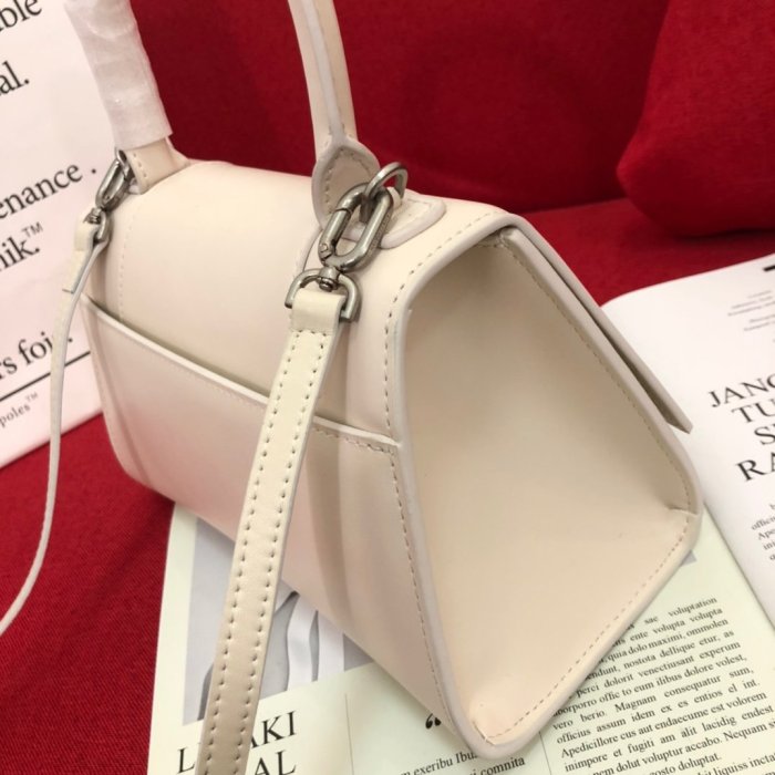 202103SS新作 Balenciaga バレンシアガ レディース ショルダーバックスーパーコピー