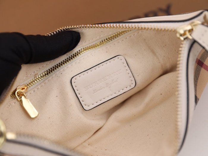 202103SS新作Burberryバーバリー レディース ショルダーバック スーパーコピー