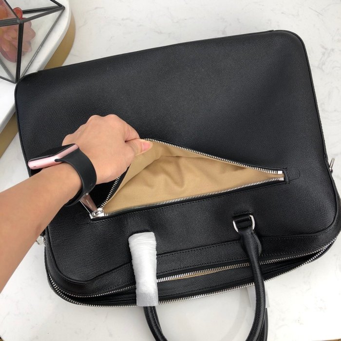 2021SS新作 Burberry バーバリー メンズ ハンドバックスーパーコピー