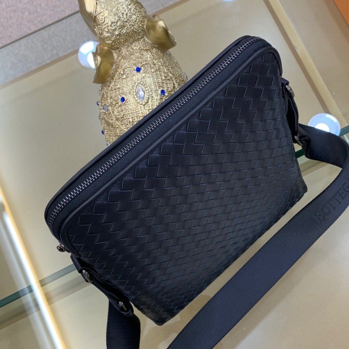 2020SS新作 Bottega Veneta ボッテガヴェネタ ショルダーバッグスーパーコピー