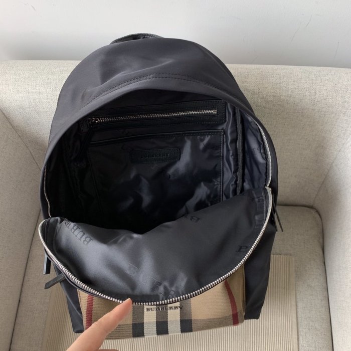 202105SS新作 Burberry バーバリー リュックバック スーパーコピー