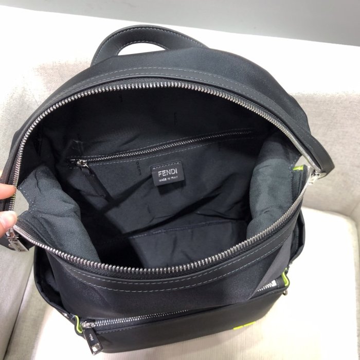 2020SS新作 FENDI フェンディ リュックバック スーパーコピー