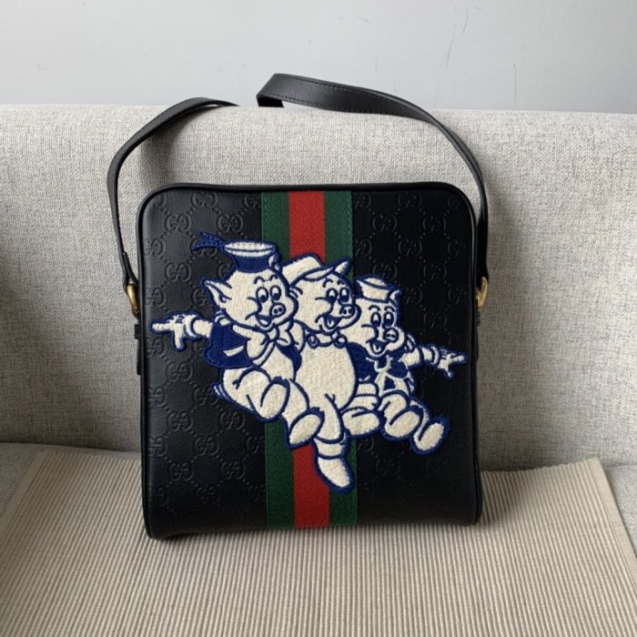 2020SS新作 Gucci グッチ メンズ ショルダーバックスーパーコピー