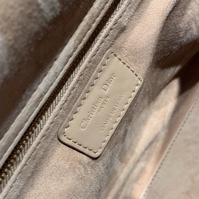 2020SS新作 Dior ディオール レディースハンドバックスーパーコピー