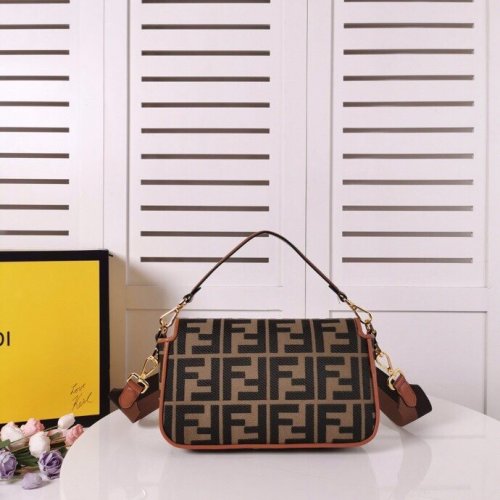 2020SS新作 FENDI フェンディ レディース ショルダーバック スーパーコピー