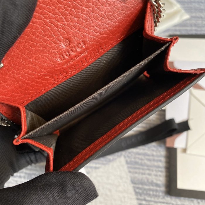 2021SS新作Gucci グッチ レディースショルダーバッグスーパーコピー