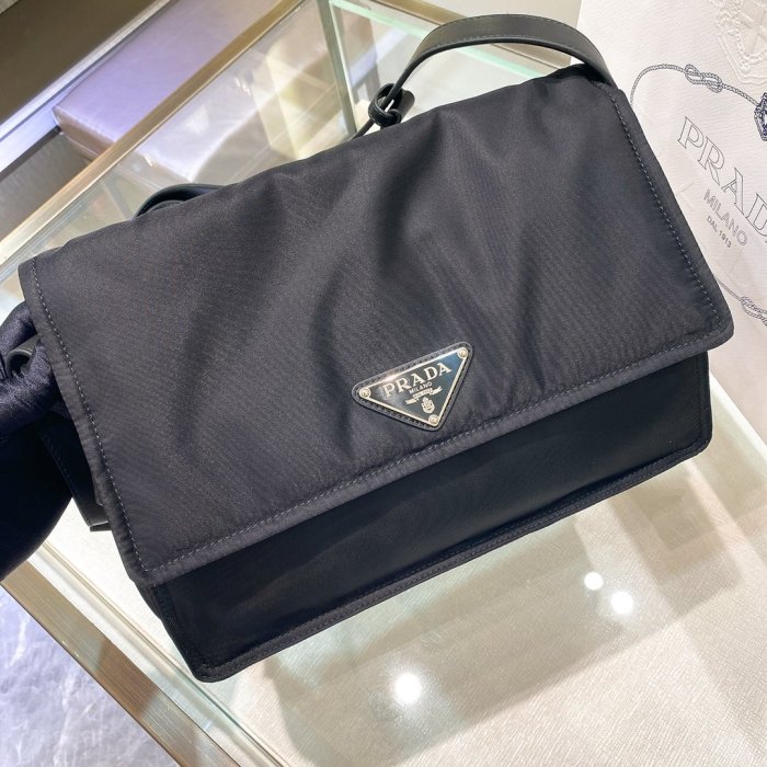 2021SS新作 メンズ Prada プラダショルダーバッグスーパーコピー