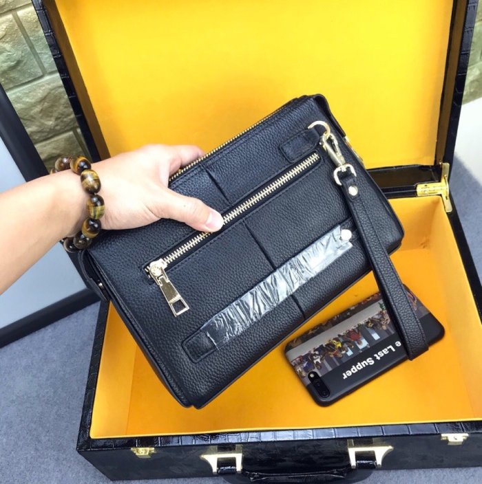 202106SS新作 Versace ヴェルサーチェ メンズ ハンドバック スーパーコピー