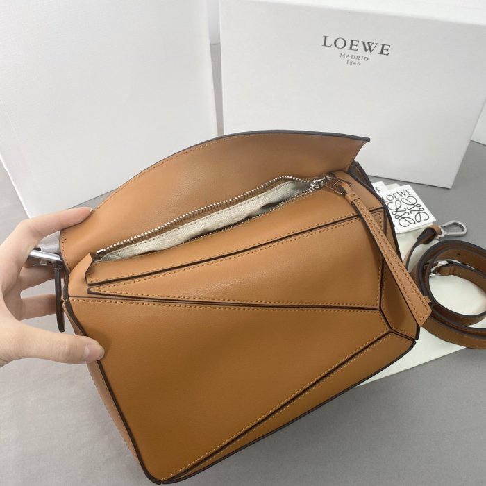 202106SS新作 LOEWE ロエベ レディース ハンドバックスーパーコピー
