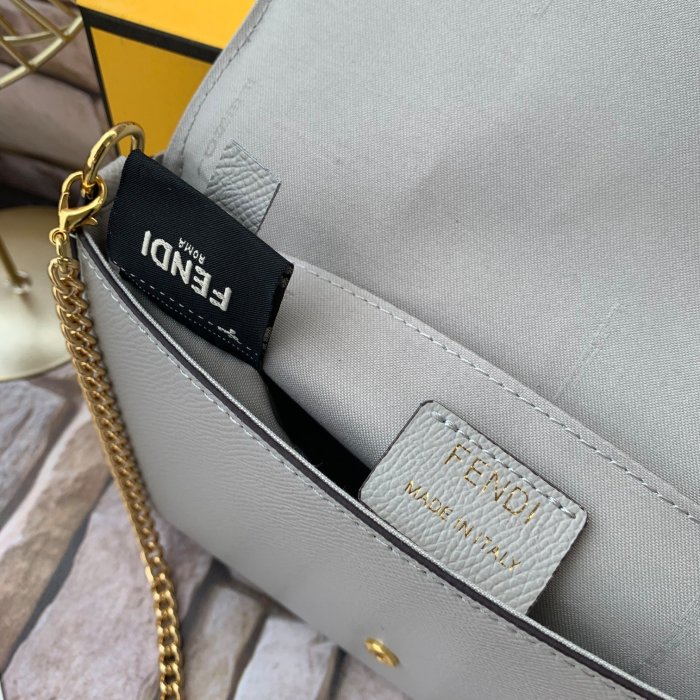2020SS新作 FENDI フェンディ レディース ハンドバック スーパーコピー