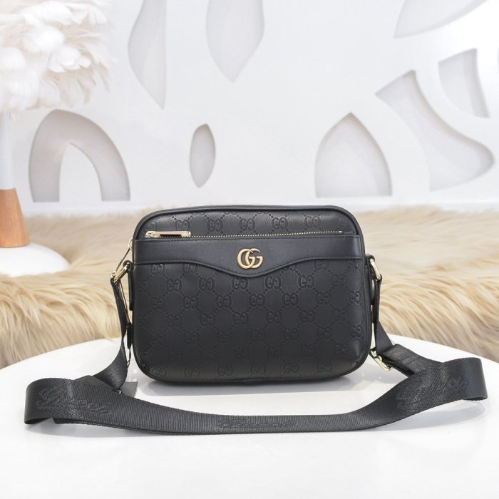 202103SS新作 Gucci グッチ メンズ ショルダーバックスーパーコピー