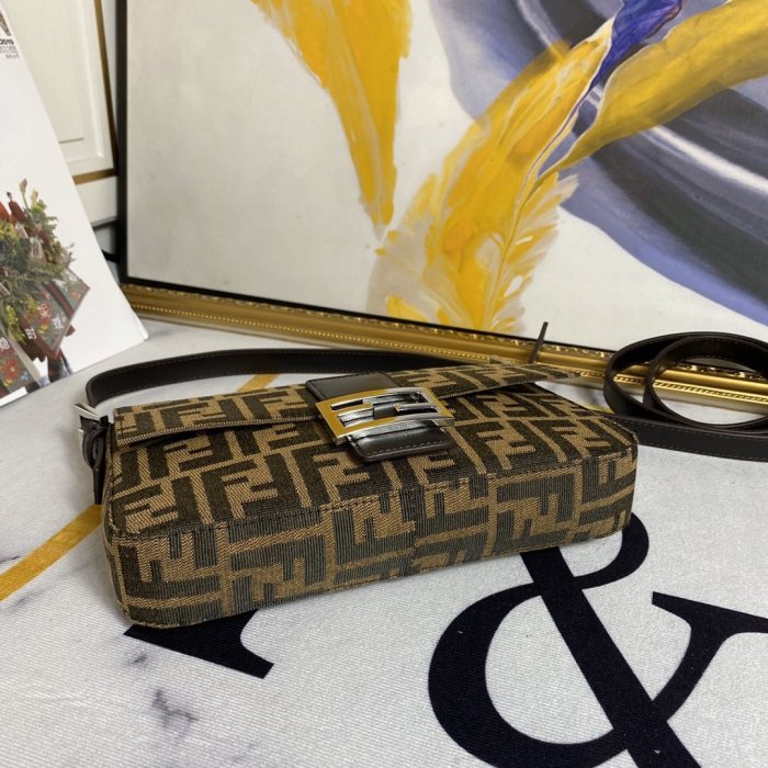 2020SS新作 FENDI フェンディ レディース ショルダーバック スーパーコピー