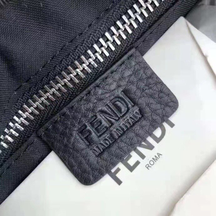 2021SS新作 FENDI フェンディ ショルダーバック スーパーコピー
