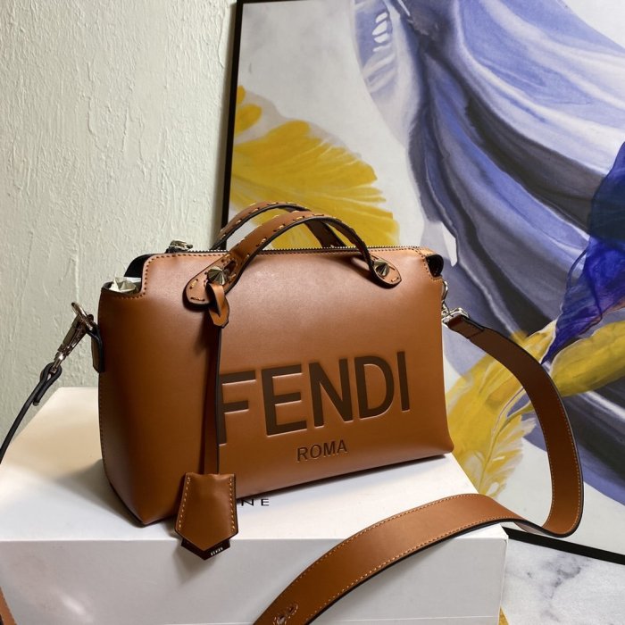 202103SS新作 FENDI フェンディ レディースショルダーバックスーパーコピー