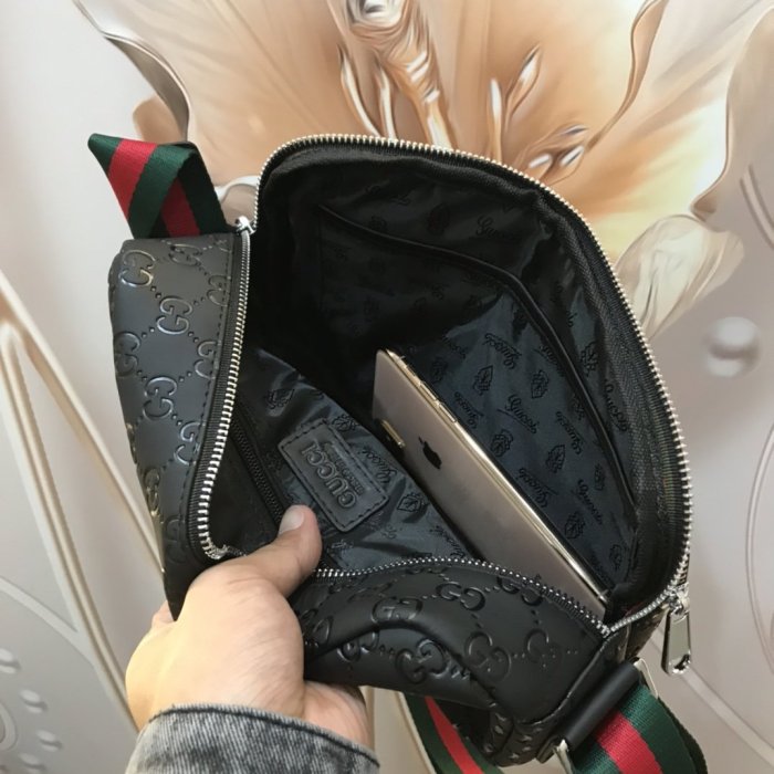 2020SS新作 Gucci グッチ メンズ ショルダーバックスーパーコピー