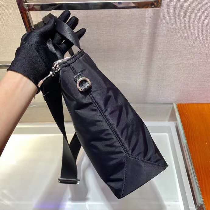 2021SS新作 メンズ Prada プラダ ハンドバックスーパーコピー
