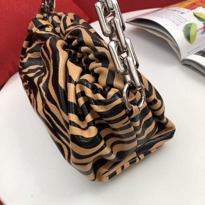 2020SS新作Bottega Venetaボッテガヴェネタレディース ショルダーバックスーパーコピー