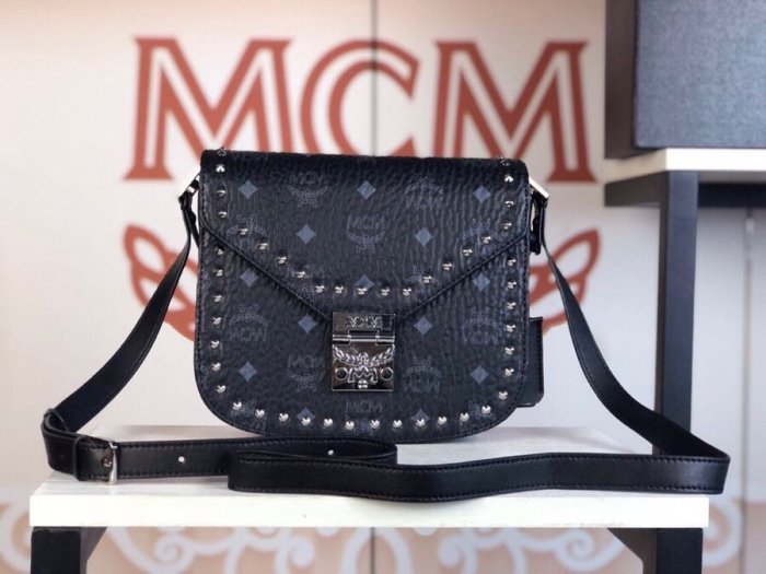 2020SS新作 MCM エムシーエム レディース ショルダーバック スーパーコピー