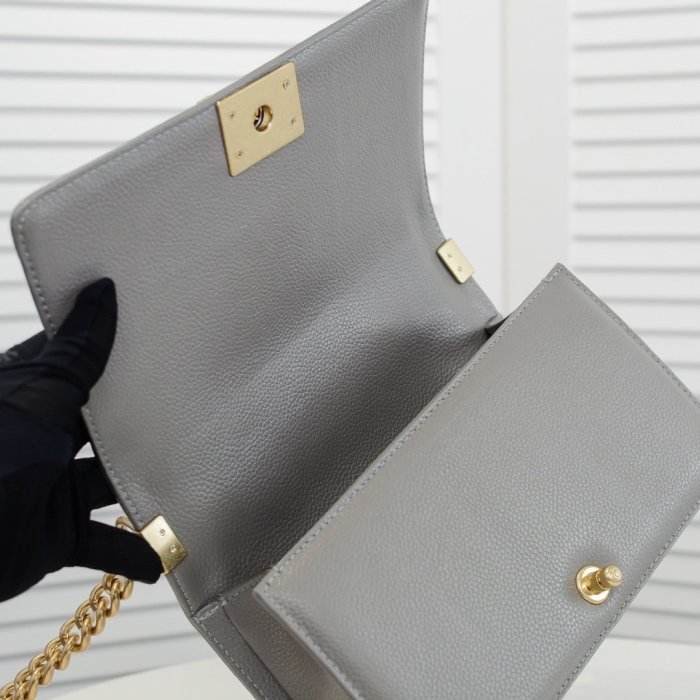 2021SS新作 シャネル Chanel ショルダーバック スーパーコピー