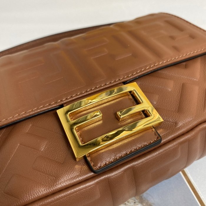2020SS新作 FENDI フェンディ レディース ショルダーバック スーパーコピー