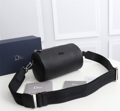 2021SS新作 Dior ディオール メンズ ショルダーバック スーパーコピー