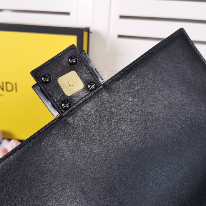 2020SS新作 FENDI フェンディ レディース ショルダーバック スーパーコピー
