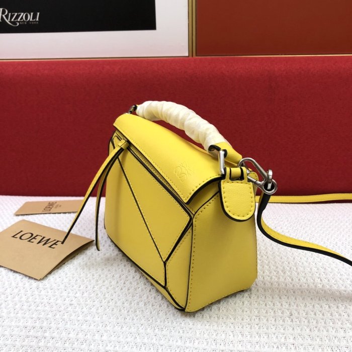 202106SS新作 LOEWE ロエベ レディース ショルダーバッグスーパーコピー