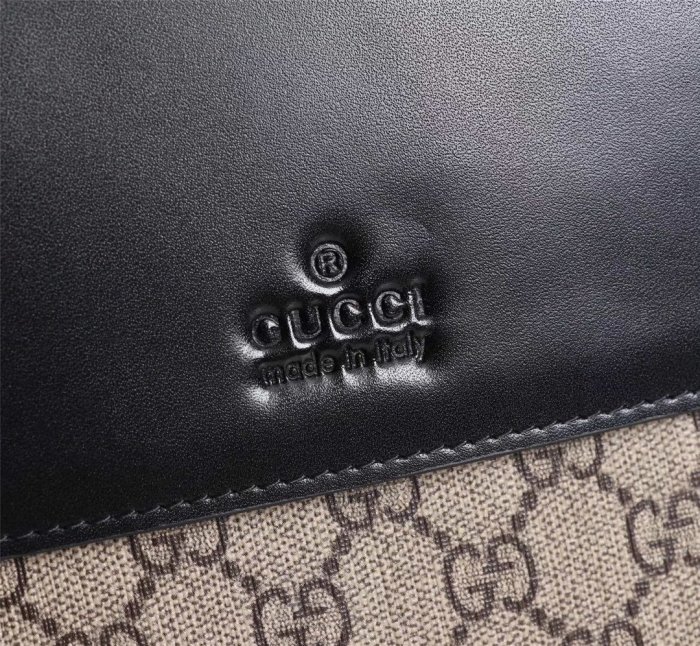 2020SS新作 Gucci グッチ メンズ ショルダーバックスーパーコピー